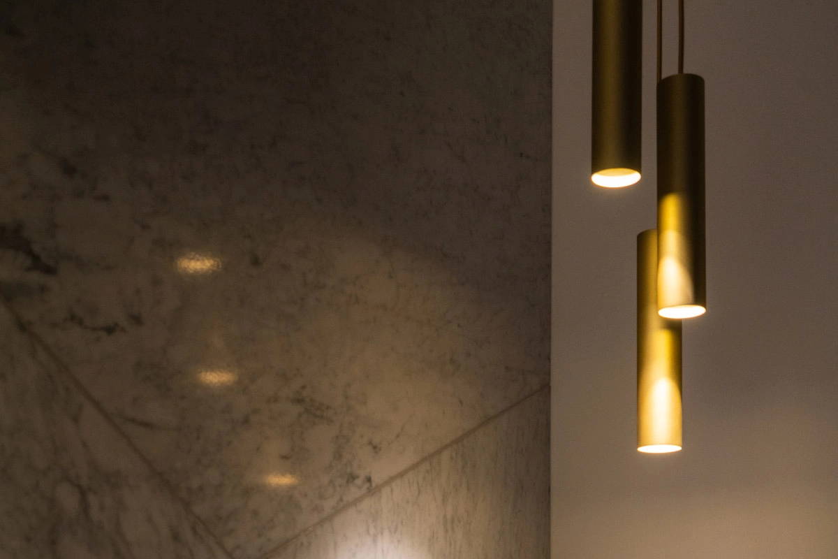 LED Pendulum Slim RGBW Tree Gold – Bild 4